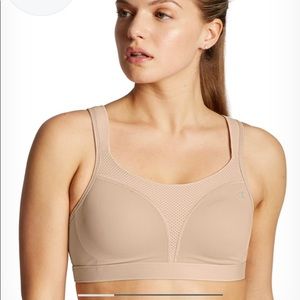 Champion High-impact Sports Bra. 34D. Cream color.